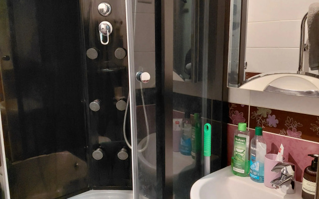 Квартира Уютная студия рядом с Университетом и ТЦ Green house