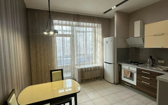 Apartamenty v tsentr goroda Omsk Flat