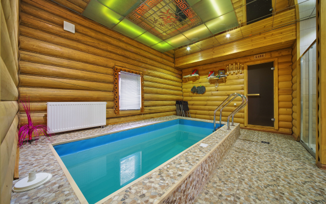 Bannyij Kompleks v Eremino Guest House
