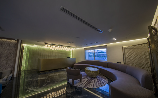 Luxotel Aqaba Beach Resort & Spa Hotel