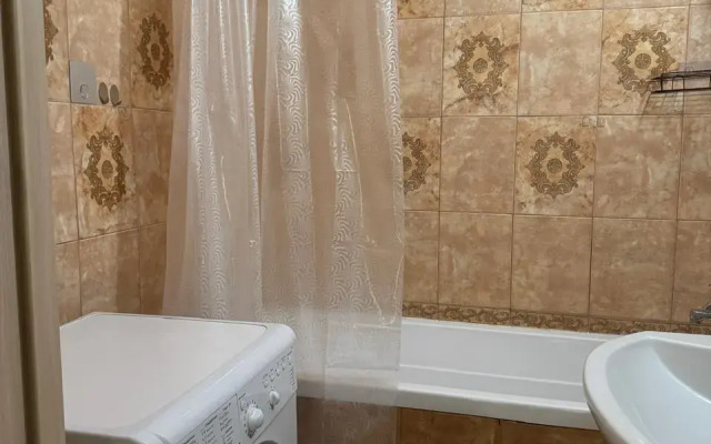 Апартаменты Molodezhnaya 74