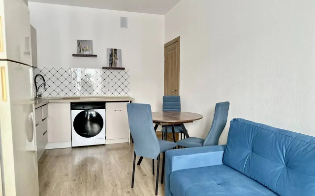 Yevrodvushka U Metro Lesnaya Apartments