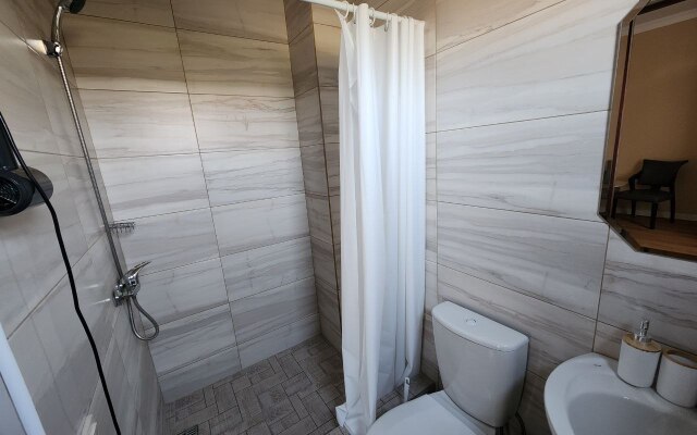 Liana Guesthouse