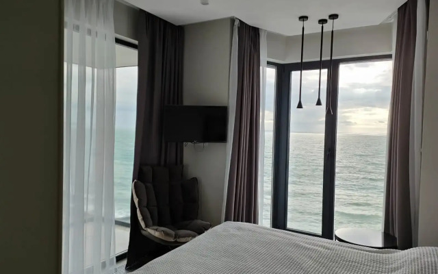 S prjamym vidom na more Apartments
