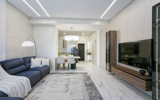 Yalta Plaza Apartments