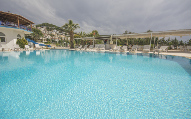 Chronos Beach Otel