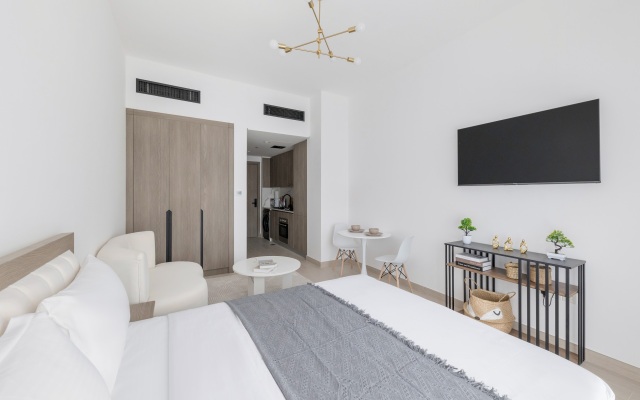 Welcome Home in Laya Heights Apartments