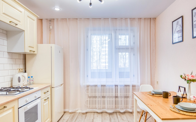 Квартира Современная квартира у метро Дубравная