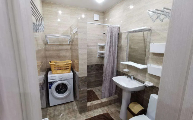 Квартира светлая новая двухкомнатная