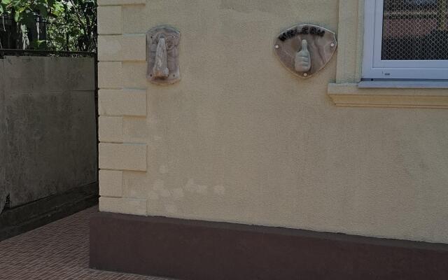 Gostevoy Dom U Arkadiya Guest House
