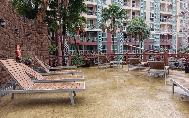 Grande Caribbean Condo Apartments