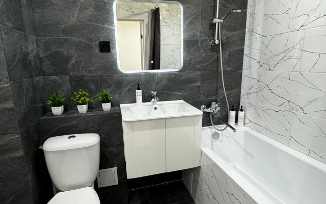 Квартира 3-х Комнатная на  Интернациональной 51