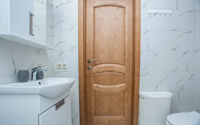 Unique Apart Vesta na Michurina ryadom s Kaznacheystvom. Azotom i Pivovarney Barzha na Michurina 58/3 Apartment