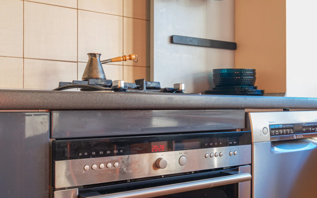 S Balkonom Na Novoslobodskoy Flat