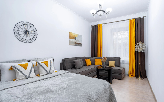 Апартаменты 3 спальни 2 санузла Грибоедов 10 гостей