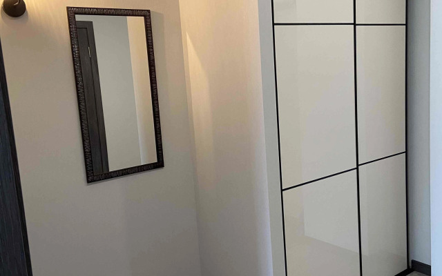 Квартира на Героев 18