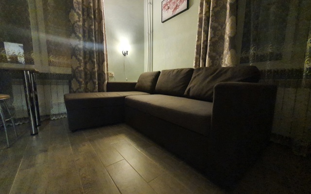 L.v.hotels Na Prospekte Lenina 52 Flat