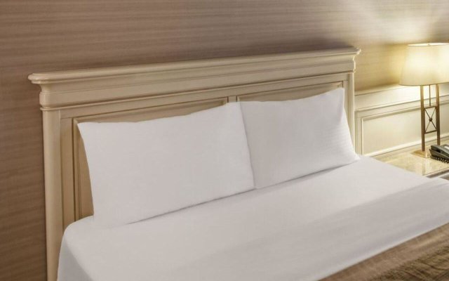Elite World Comfy Taksim