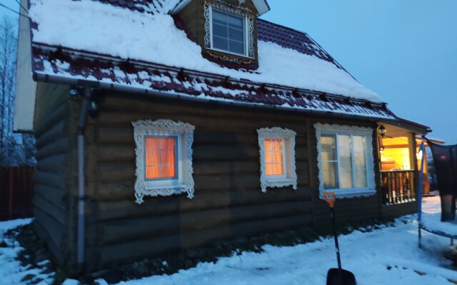 Lyubovskoe Guest House