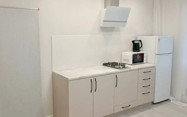 Ryadom S Readovskim Parkom Flat