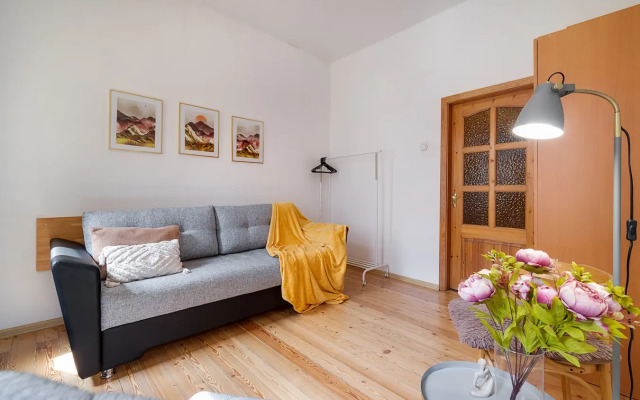 Kazanskaya 23 Flat