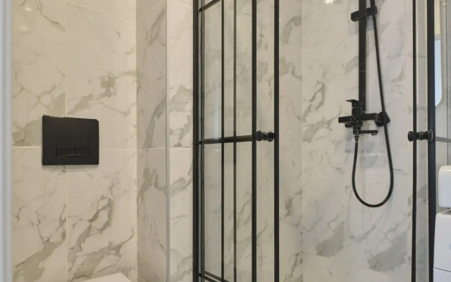 Leninskiy 158 Apartment