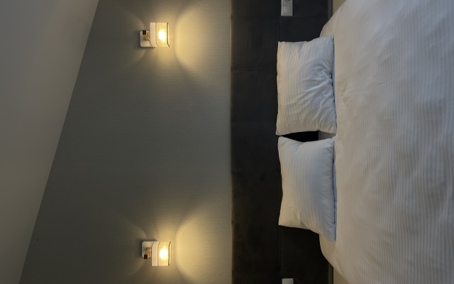 4 AVENUE Apartments