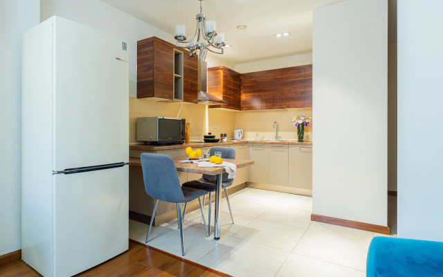 KeyGo #0099, 1 Bedroom, Balcony, Near National Gallery Apartments