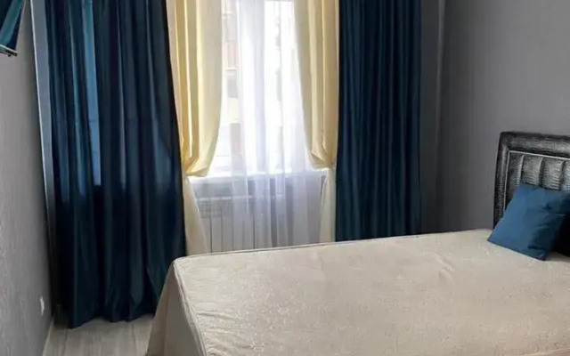 Квартира на улице Ивана Захарова 7