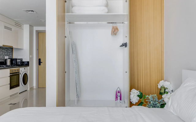 Knokey Aykon City Apartments