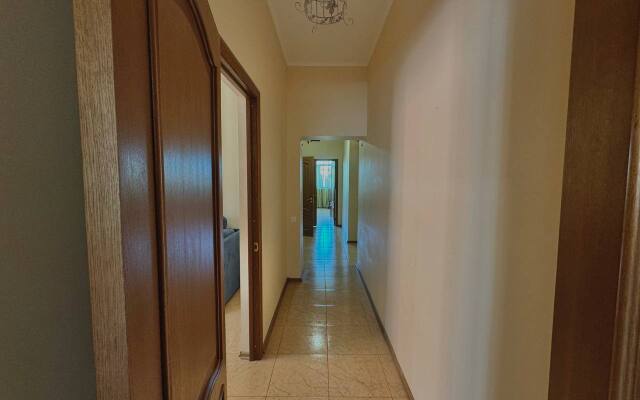 Semeyny lyuks s saunoy Flat