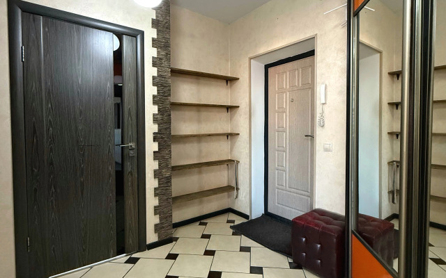 Квартира ОренРент Двухкомнатная на Просторной