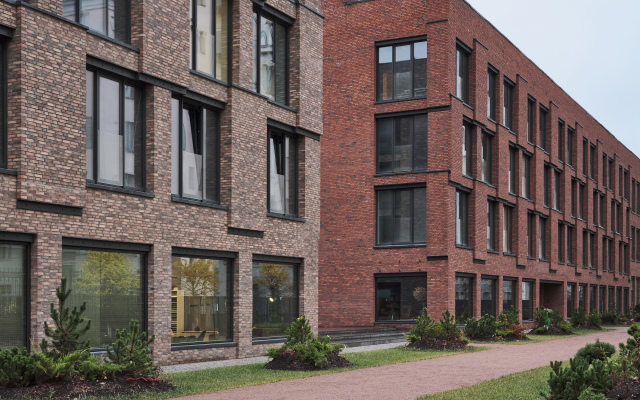 Апартаменты с панорамными окнами в центре Васильевского острова.