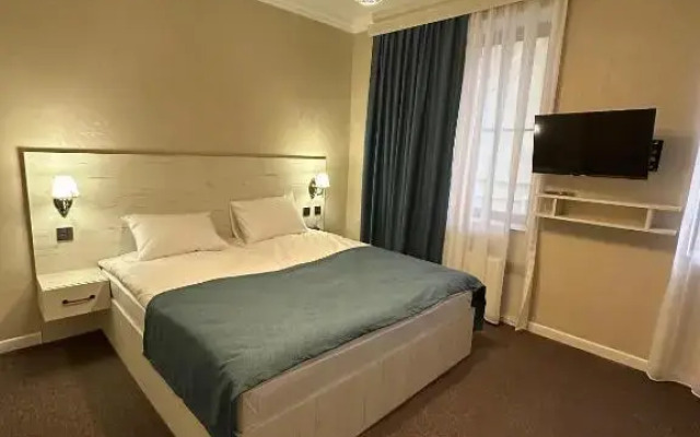 Central Baku Hotel