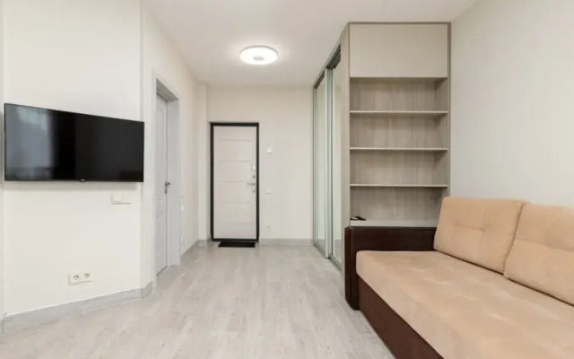 Studiya S Panoramnym Zastekleniem Dlya 3 Gostey Apartment