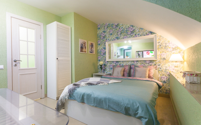 Apartment on Birzhevoy