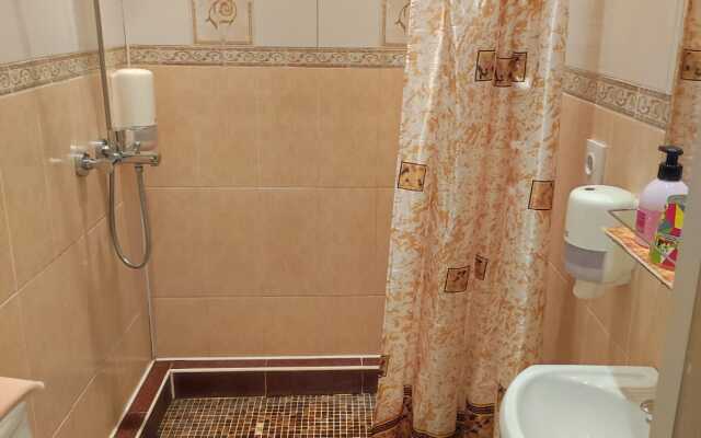 Меблированные Kомнаты Невский Уют