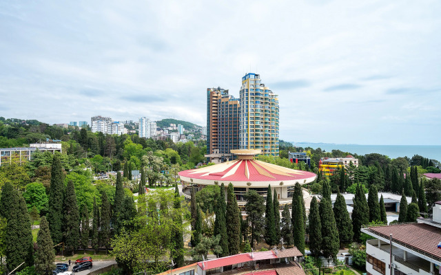 Prostornye Trekhkomnatnye Apartments