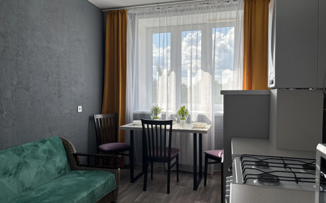 Besthome Novaya V Tikhom Rayone Flat