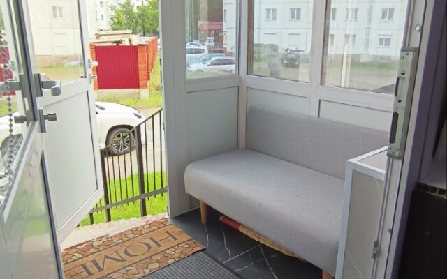 Квартира с Отдельным Входом на Полиграфистов