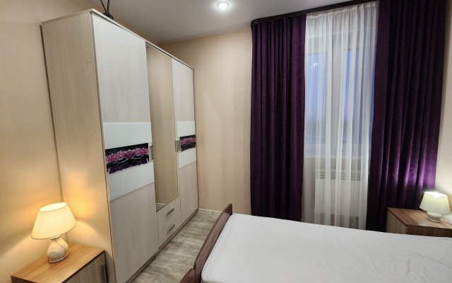 Апартаменты в Микрорайоне Дружба 4/3