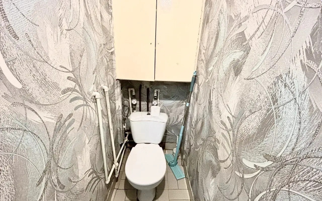 Kvartira na plosadi Mira 2