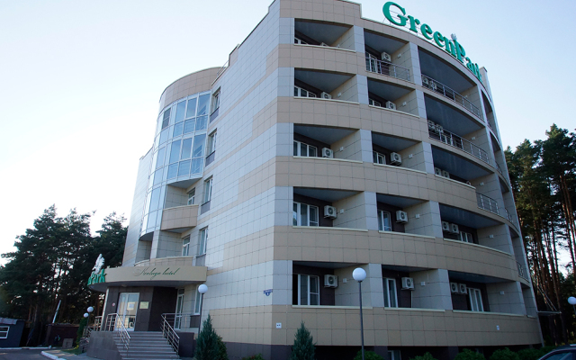 Green Park Hotel