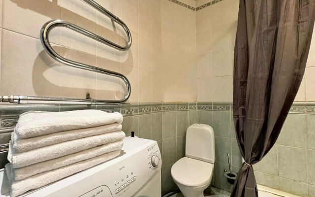 Апартаменты SivakApart c балконом на Невский и видом на набережную