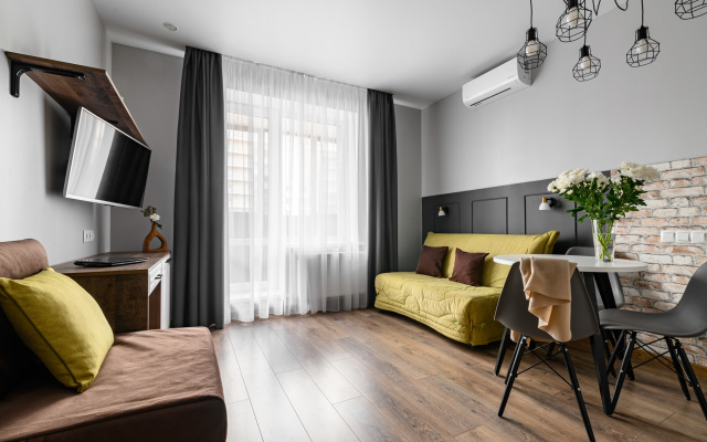 Апартаменты Уютная Студия Между Аэропортом и метро Звездная