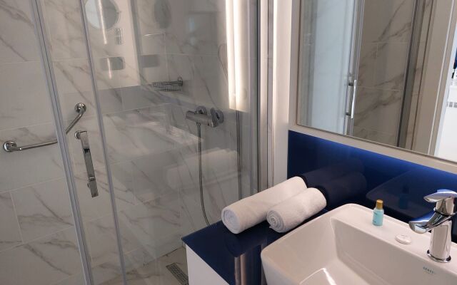 Lexmary Sea View Apart-Hotel