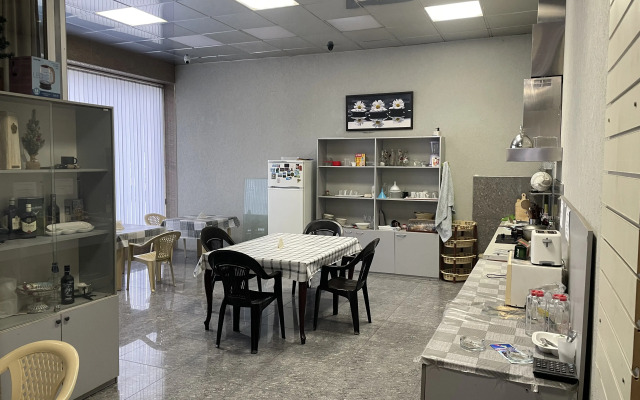 Tsentralnyij Guest House