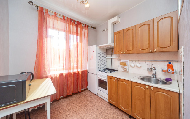 Апартаменты Мира 90