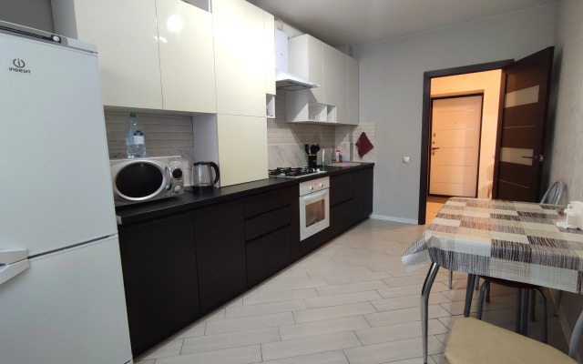Tsentr Goroda Sovetskaya190v Apartment
