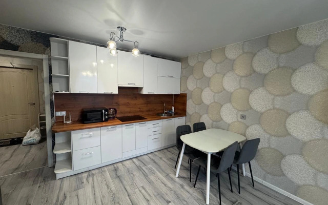 Uyutnaya v Elitnom Zhilom Komplekse Flat